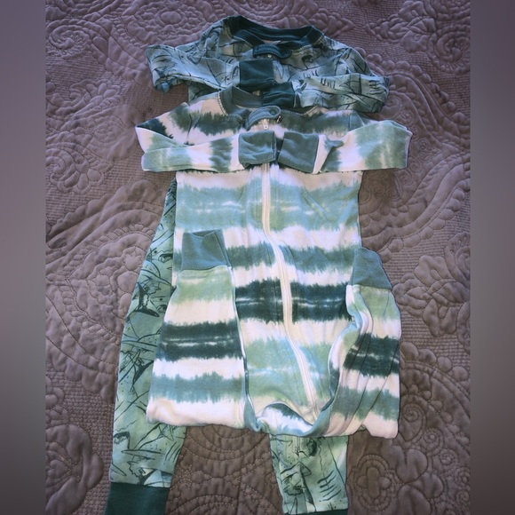 Cotton Sleepwear for 18 months old - brand Cat&Jack. Never worn - washed. - Picture 1 of 3